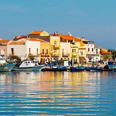 With One Bedroom In With Wonderful Sea View And Enclosed Garden 3 Km From The Beach